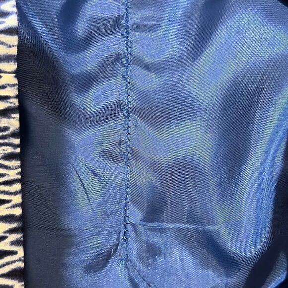 Michael Michael Kors skirt geometric blue white partial belt 4 FIRM on PRICE - Picture 9 of 9